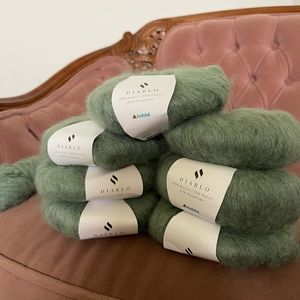 Diablo Mohair Yarn